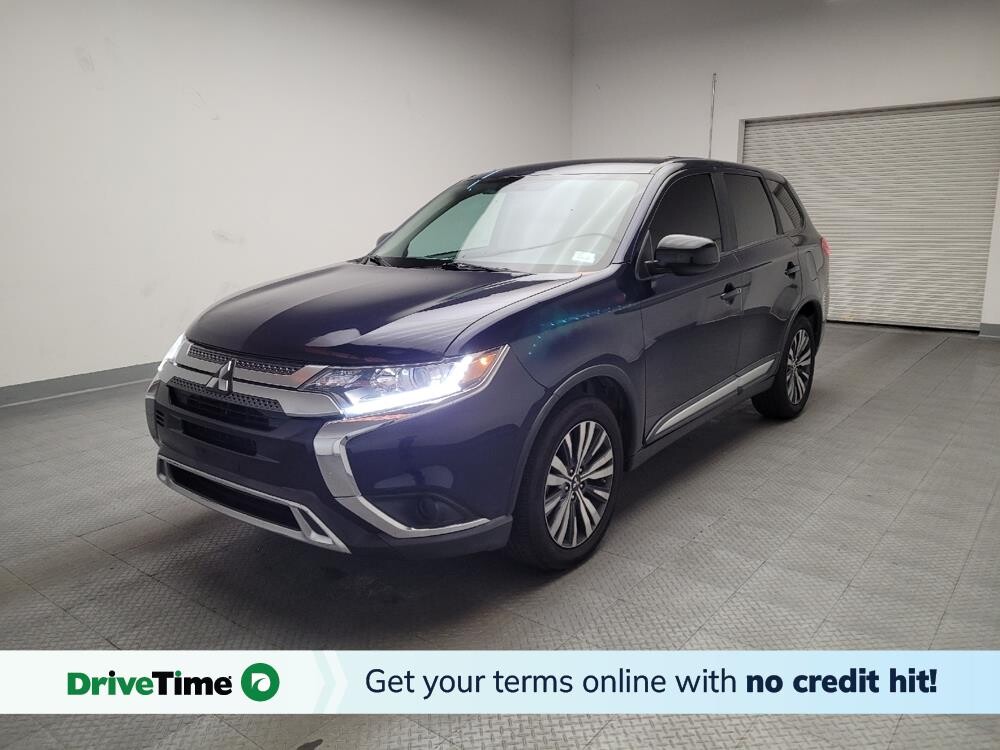2019 Mitsubishi Outlander in Downey, CA 90241 - 18088471