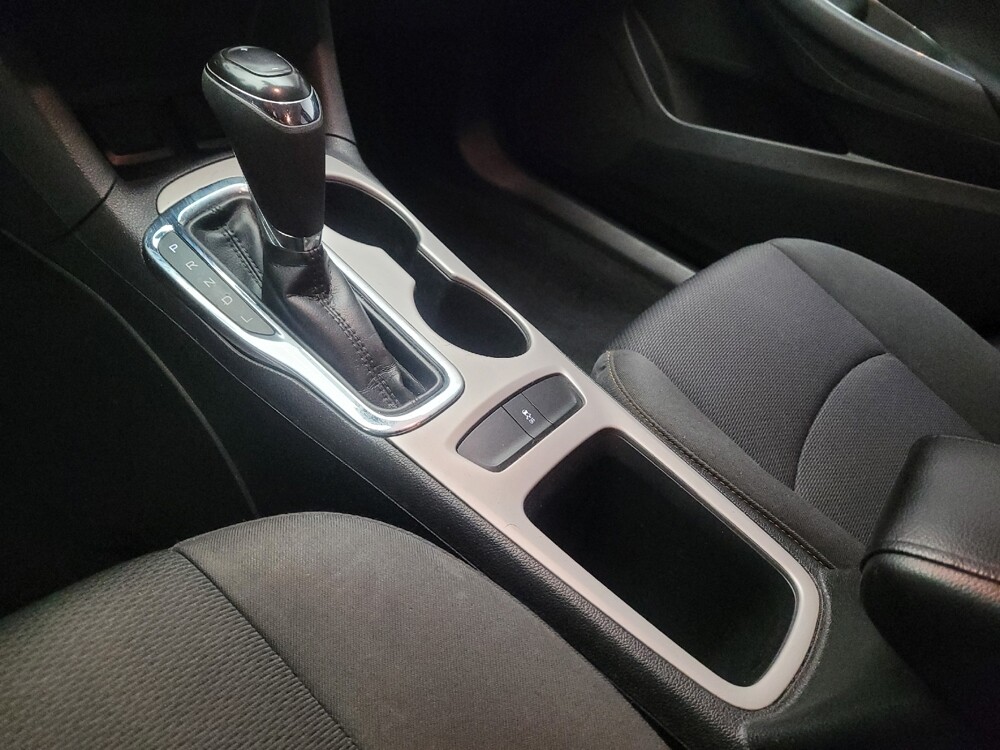 2017 Chevrolet Cruze in Downey, CA 90241 - 18088475 26