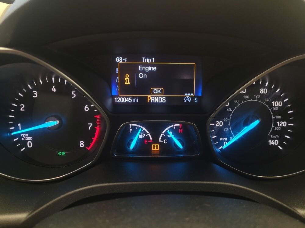 2017 Ford Escape in Montclair, CA 91763 - 18088476 23