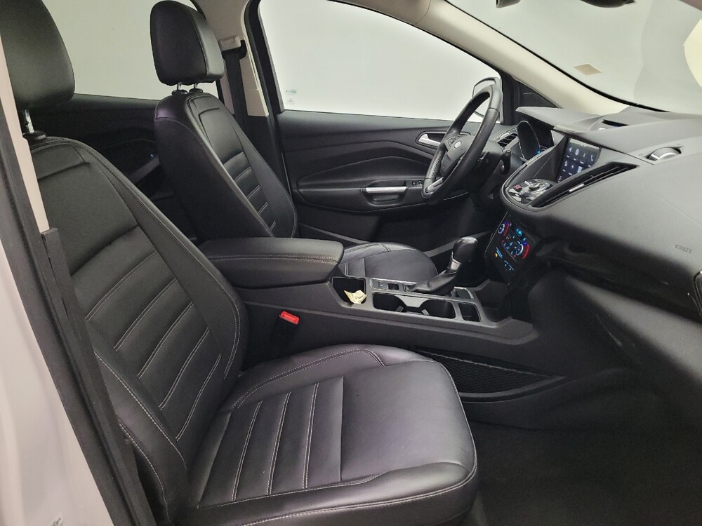 2017 Ford Escape in Montclair, CA 91763 - 18088476 21