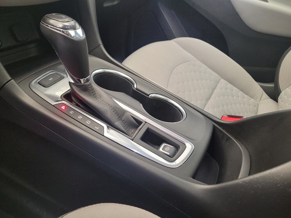 2018 Chevrolet Equinox in Downey, CA 90241 - 18088480 26