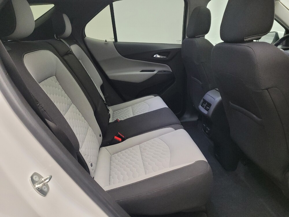 2018 Chevrolet Equinox in Downey, CA 90241 - 18088480 19