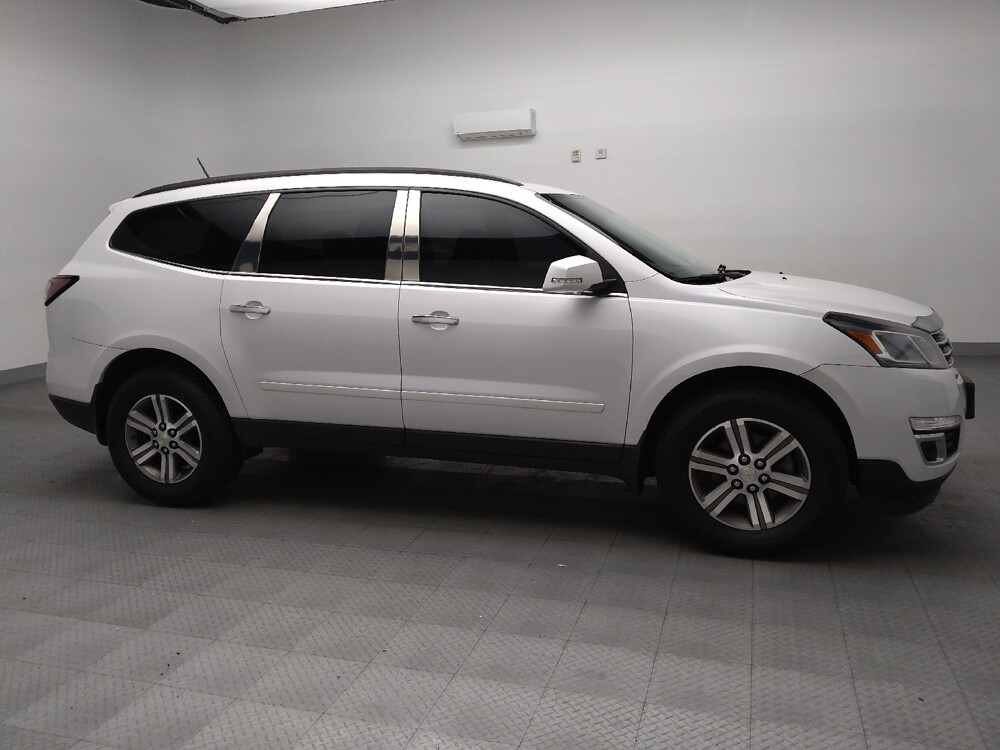2017 Chevrolet Traverse in Tulsa, OK 74145 - 18088499 11