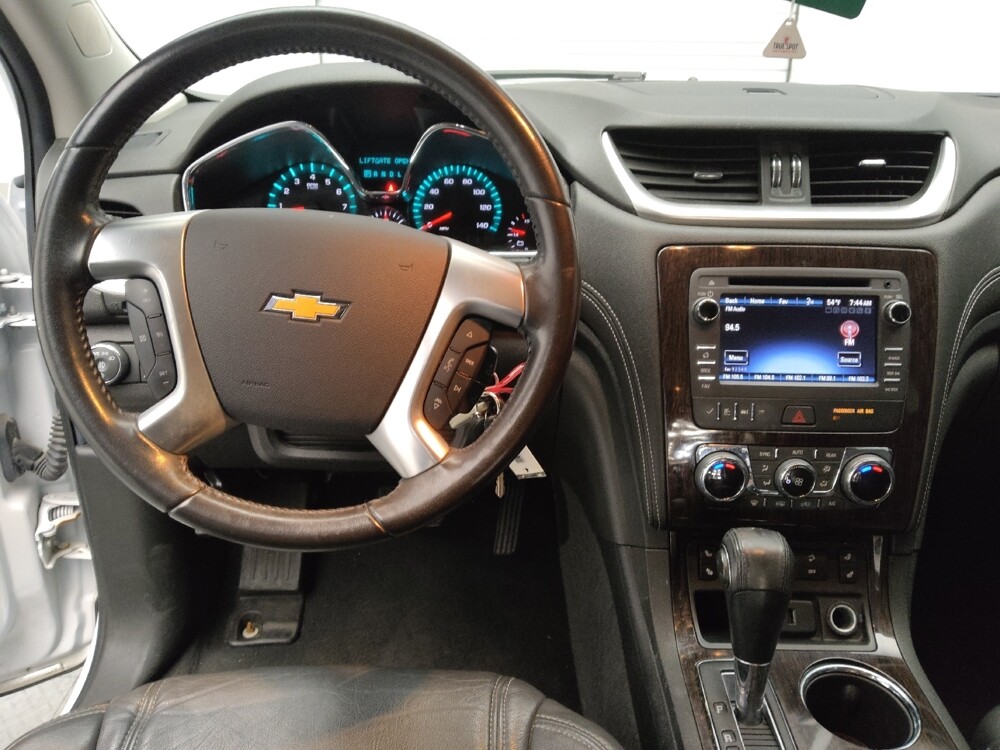 2017 Chevrolet Traverse in Tulsa, OK 74145 - 18088499 22