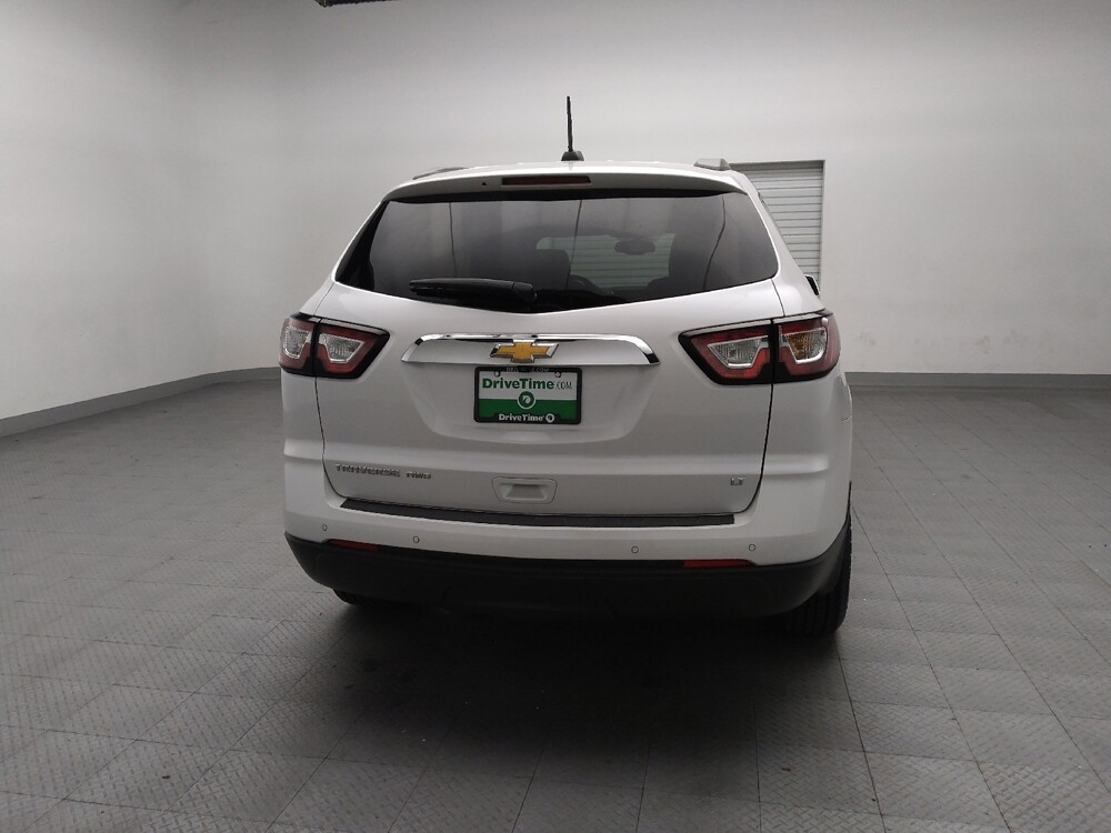 2017 Chevrolet Traverse in Tulsa, OK 74145 - 18088499 7
