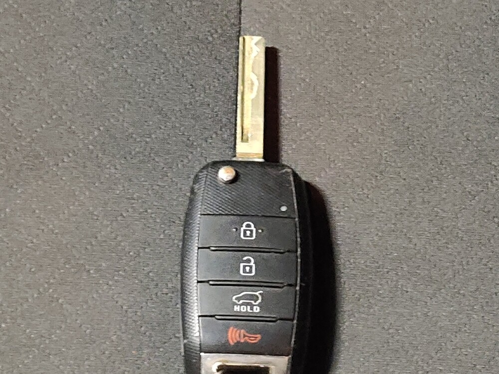 2020 Kia Sorento in Fort Worth, TX 76116 - 18088502 32