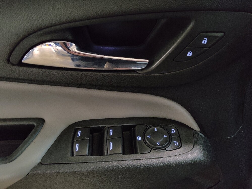 2021 Chevrolet Equinox in Arlington, TX 76011 - 18088505 27