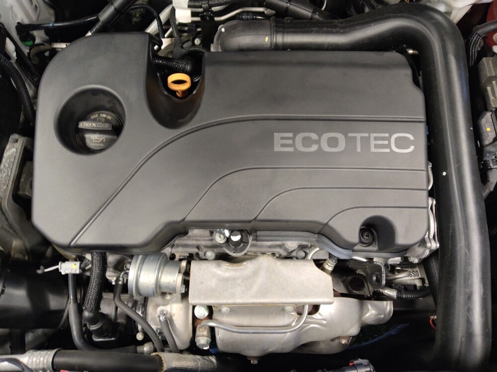 2020 Chevrolet Equinox in Glendale, AZ 85301 - 18088515 30