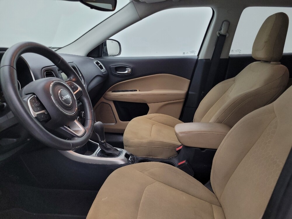 2018 Jeep Compass in Tampa, FL 33612 - 18088519 17