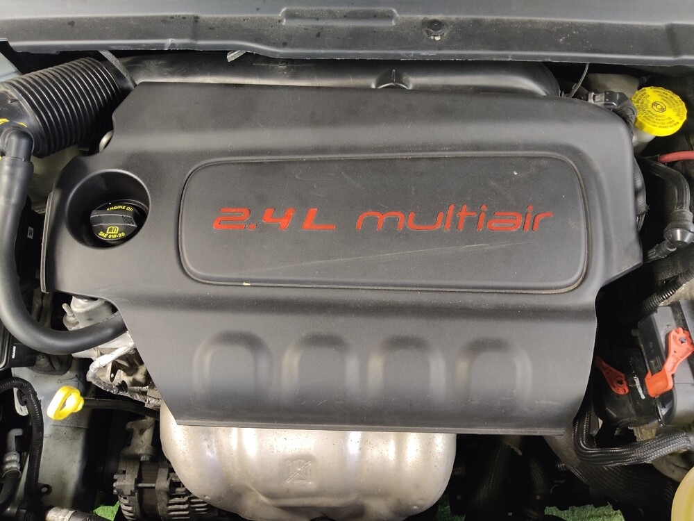 2018 Jeep Compass in Tampa, FL 33612 - 18088519 30