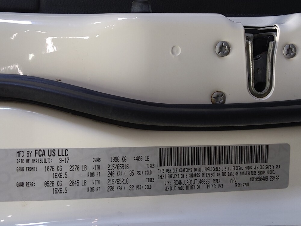 2018 Jeep Compass in Tampa, FL 33612 - 18088519 33