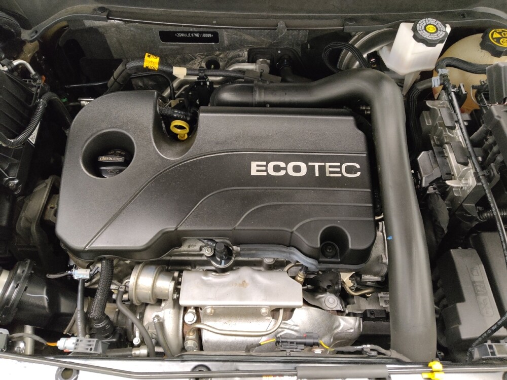 2022 Chevrolet Equinox in Las Vegas, NV 89102 - 18088526 30