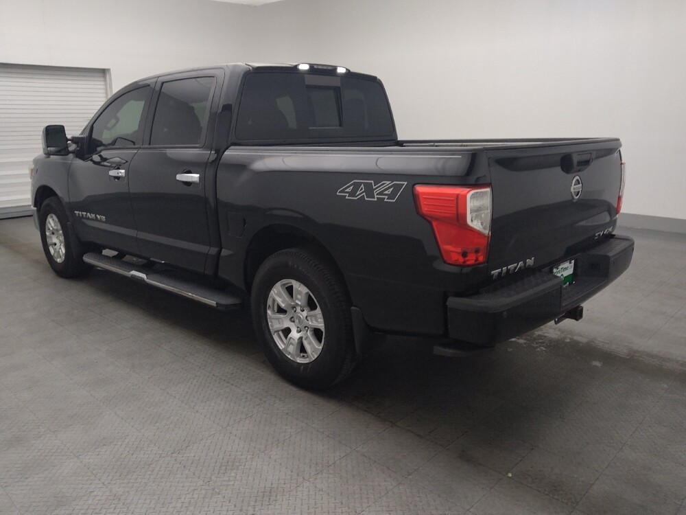 2019 Nissan Titan in Gainesville, FL 32609 - 18088532 5