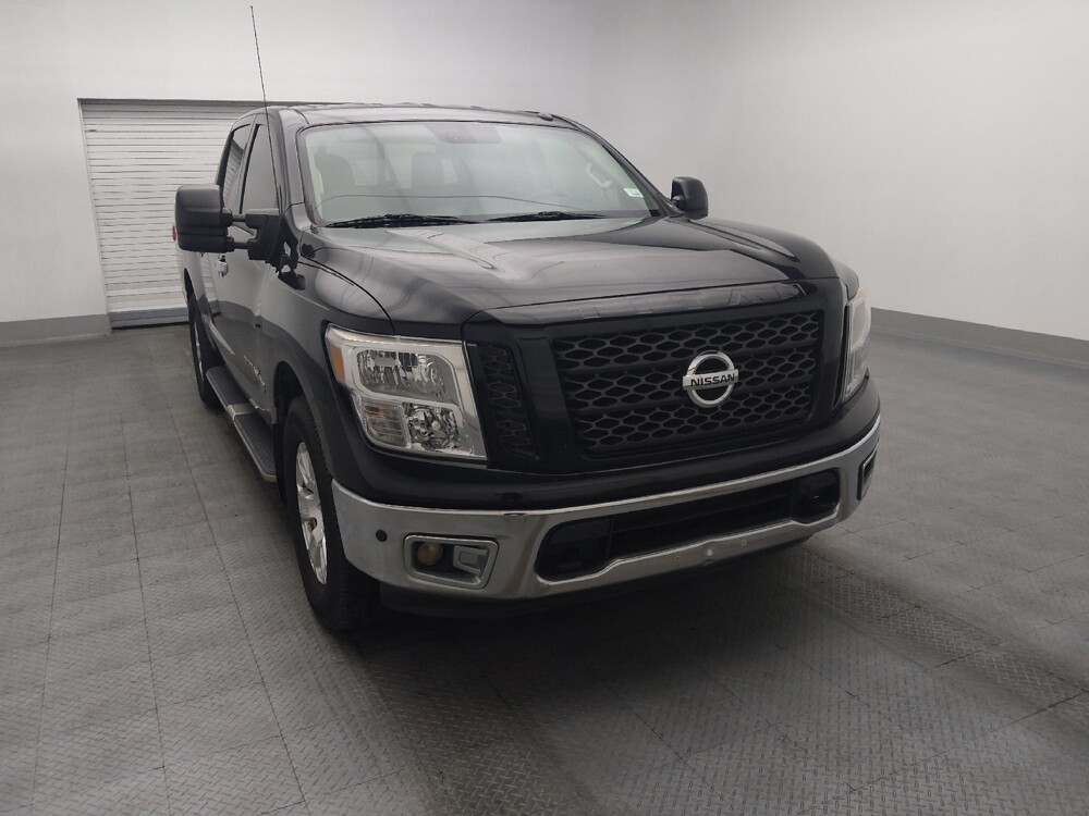 2019 Nissan Titan in Gainesville, FL 32609 - 18088532 14
