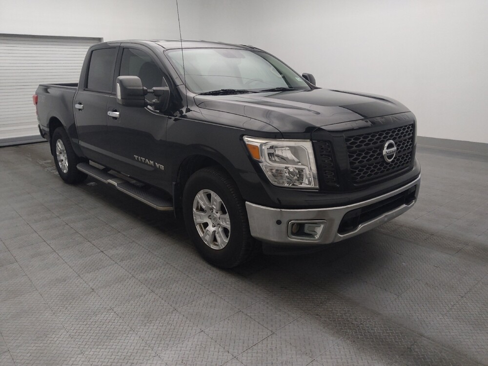 2019 Nissan Titan in Gainesville, FL 32609 - 18088532 13