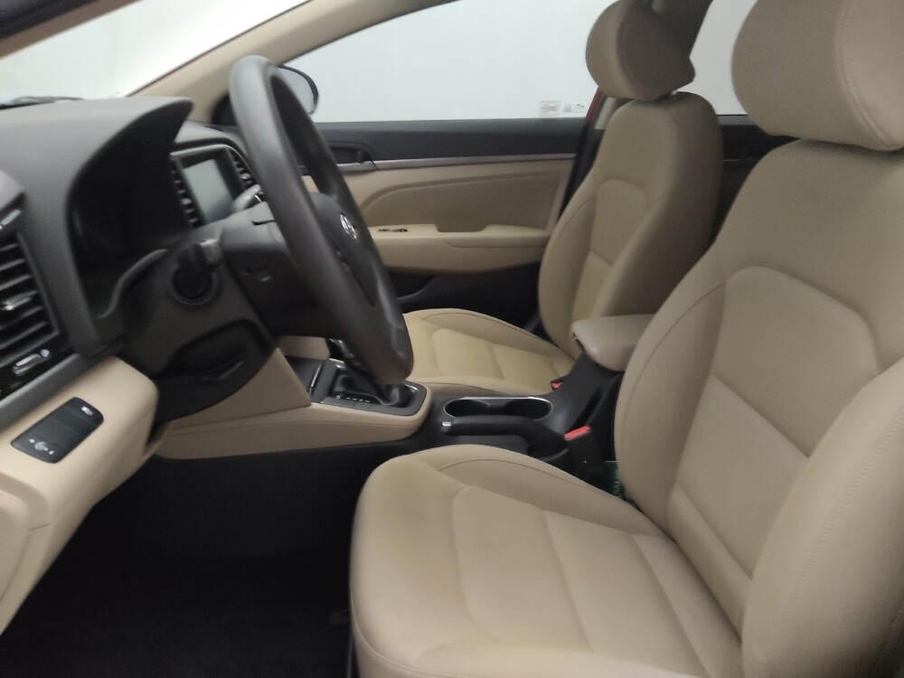 2017 Hyundai Elantra in Orlando, FL 32808 - 18088533 17