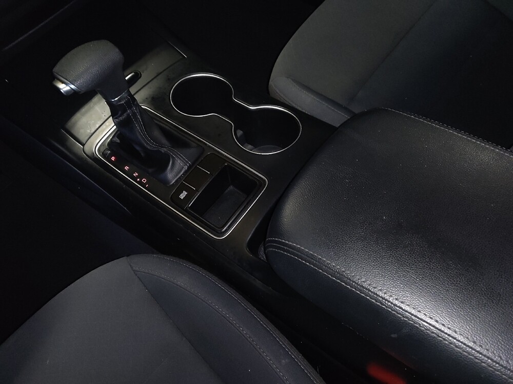 2019 Kia Sorento in Orlando, FL 32808 - 18088535 26