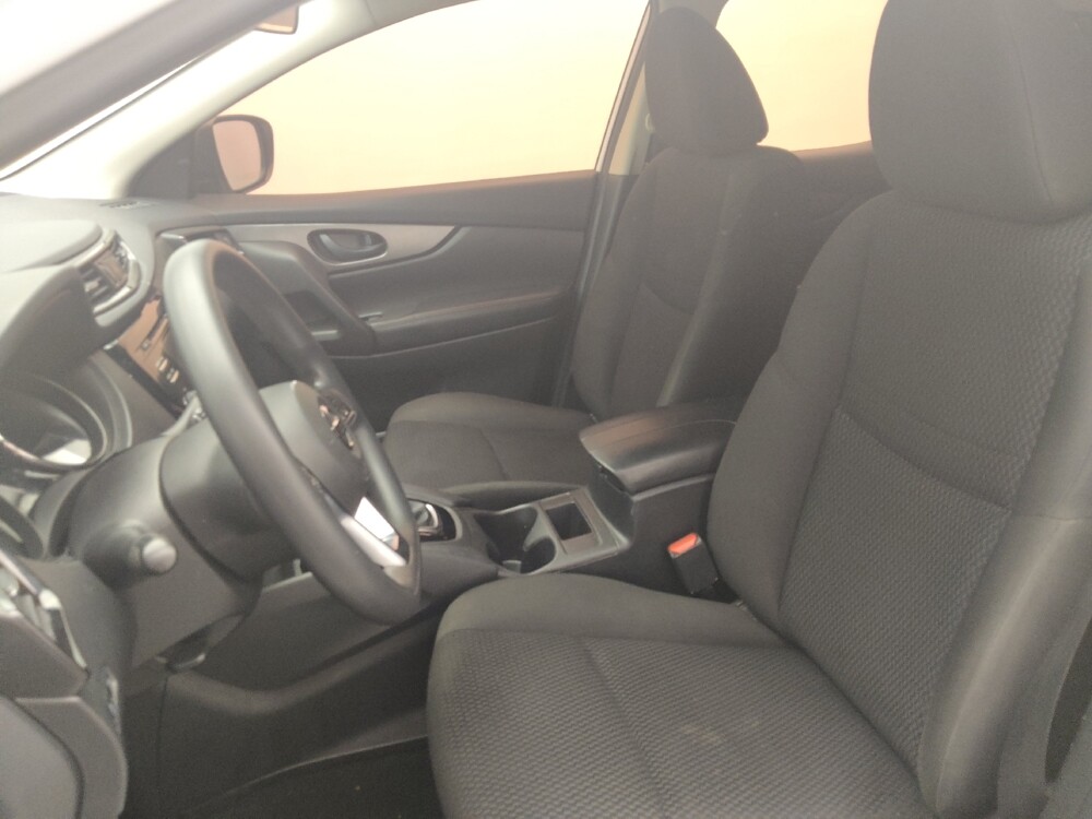 2018 Nissan Rogue Sport in Orlando, FL 32808 - 18088539 17