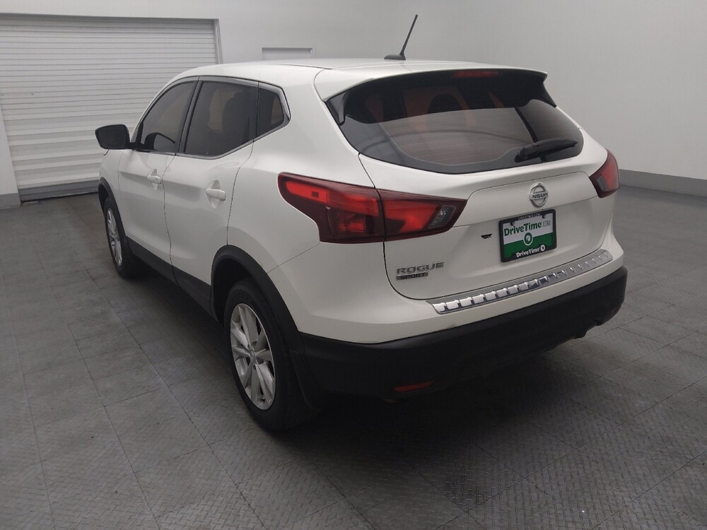 2018 Nissan Rogue Sport in Orlando, FL 32808 - 18088539 5