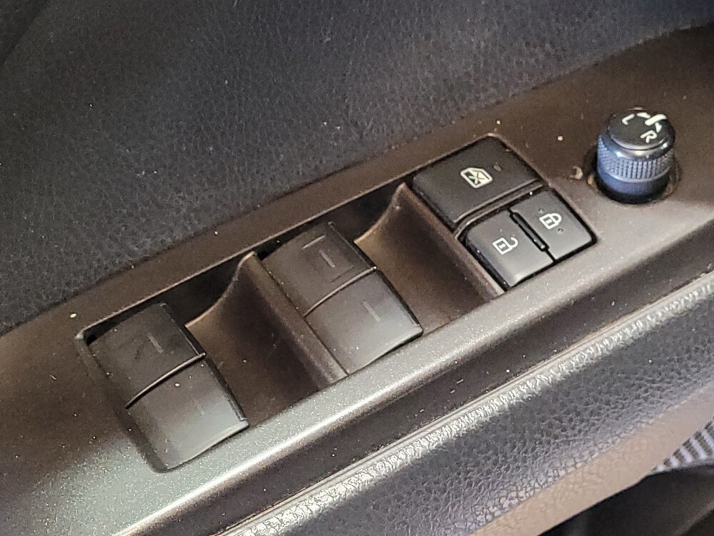 2021 Toyota Camry in Pensacola, FL 32505 - 18088541 27