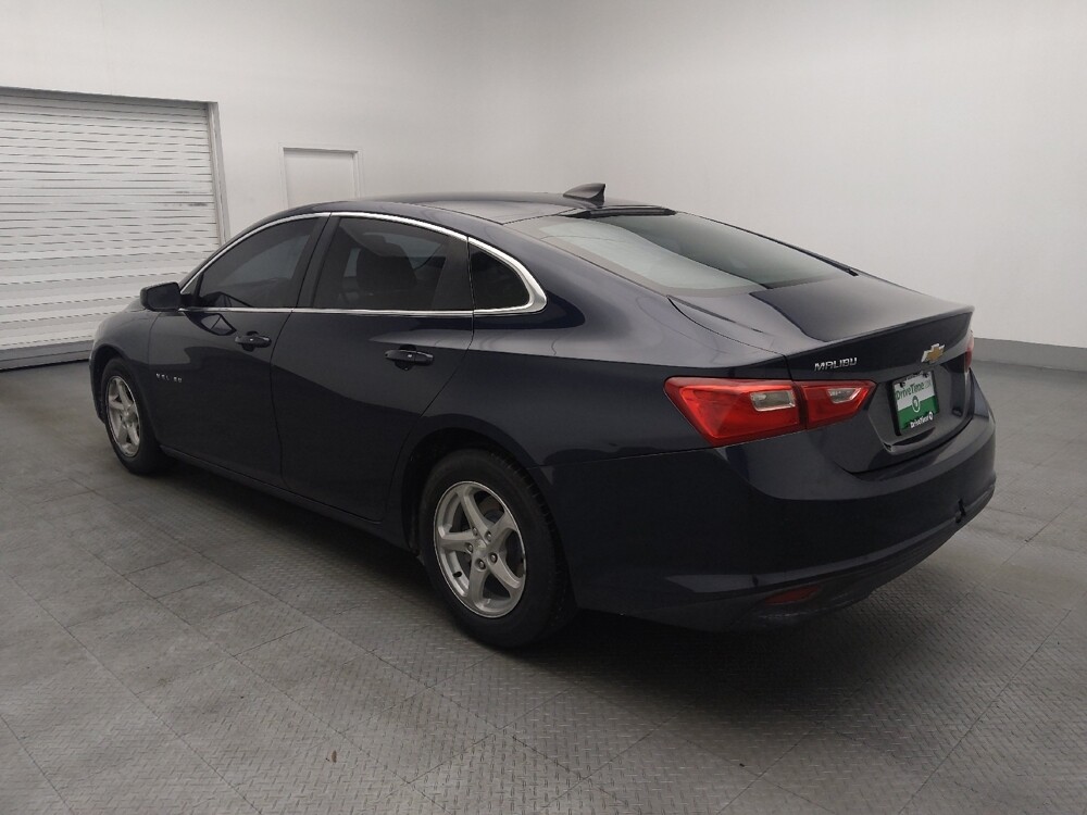 2018 Chevrolet Malibu in Mobile, AL 36606 - 18088542 3