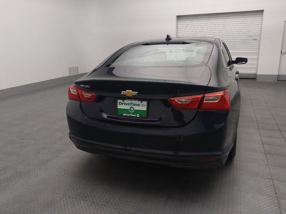 2018 Chevrolet Malibu in Mobile, AL 36606 - 18088542 7