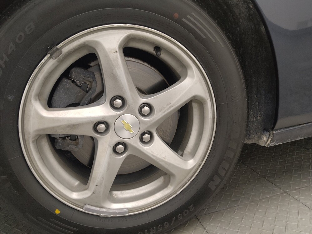 2018 Chevrolet Malibu in Mobile, AL 36606 - 18088542 31