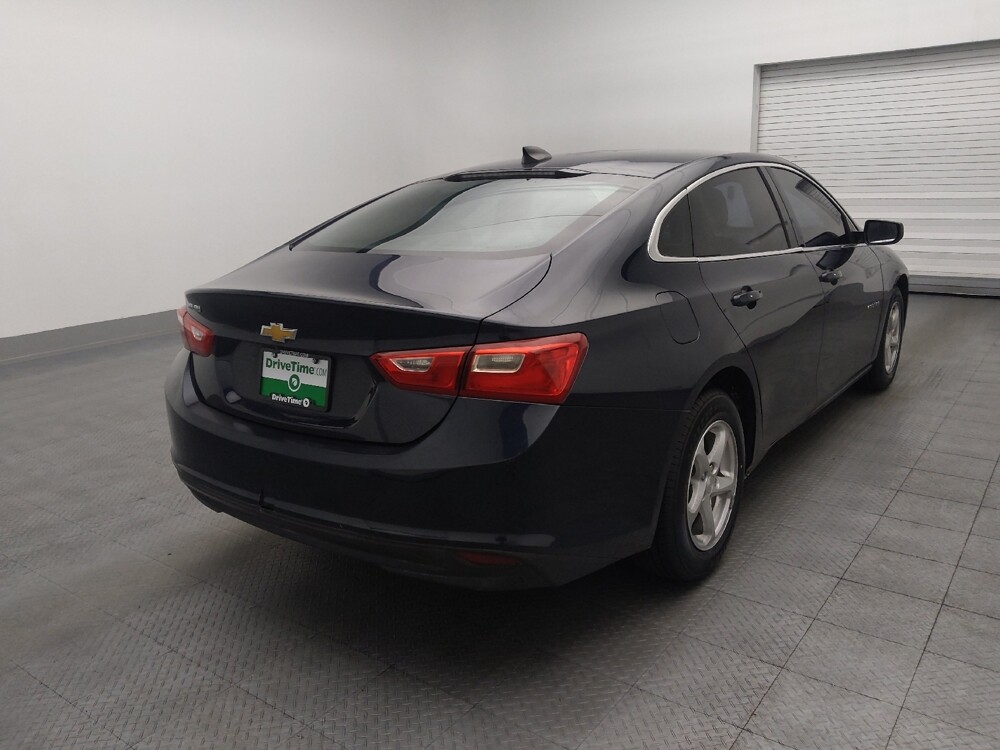 2018 Chevrolet Malibu in Mobile, AL 36606 - 18088542 9