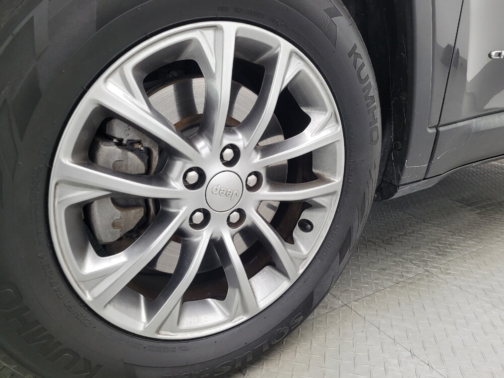 2019 Jeep Cherokee in Kissimmee, FL 34744 - 18088543 31