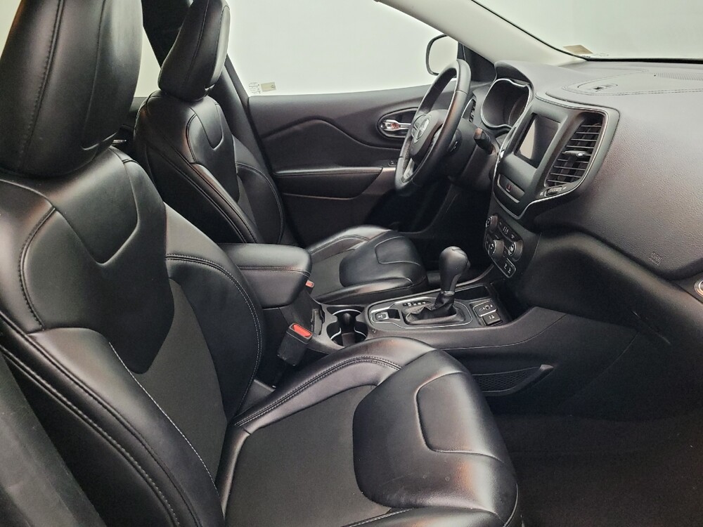 2019 Jeep Cherokee in Kissimmee, FL 34744 - 18088543 21