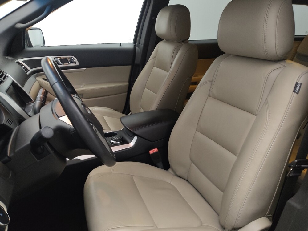 2015 Ford Explorer in Orlando, FL 32808 - 18088546 17