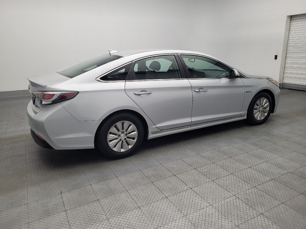 2017 Hyundai Sonata in Miami, FL 33157 - 18088550 10