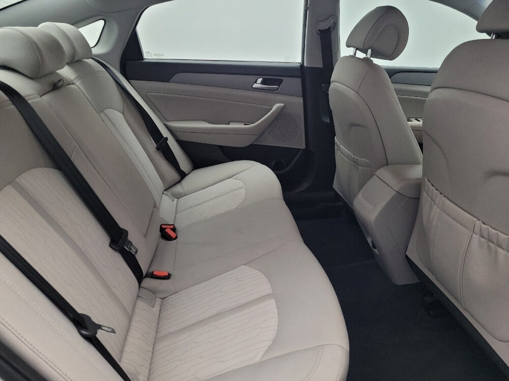 2017 Hyundai Sonata in Miami, FL 33157 - 18088550 19