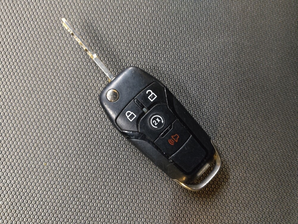 2016 Ford F150 in Raleigh, NC 27604 - 18088562 32