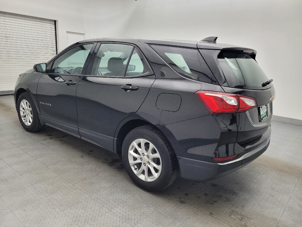 2018 Chevrolet Equinox in Raleigh, NC 27604 - 18088564 3