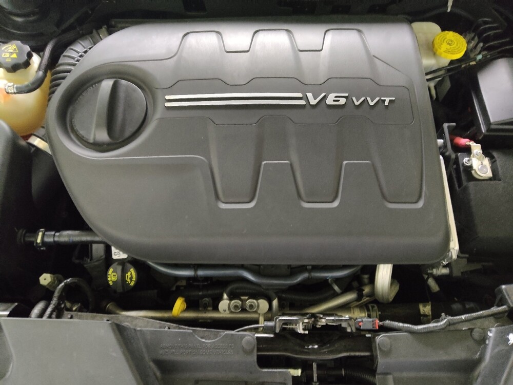 2018 Jeep Cherokee in Raleigh, NC 27604 - 18088565 30