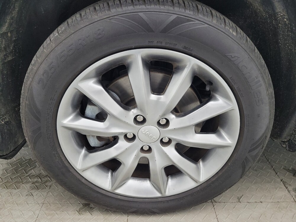 2018 Jeep Cherokee in Raleigh, NC 27604 - 18088565 31