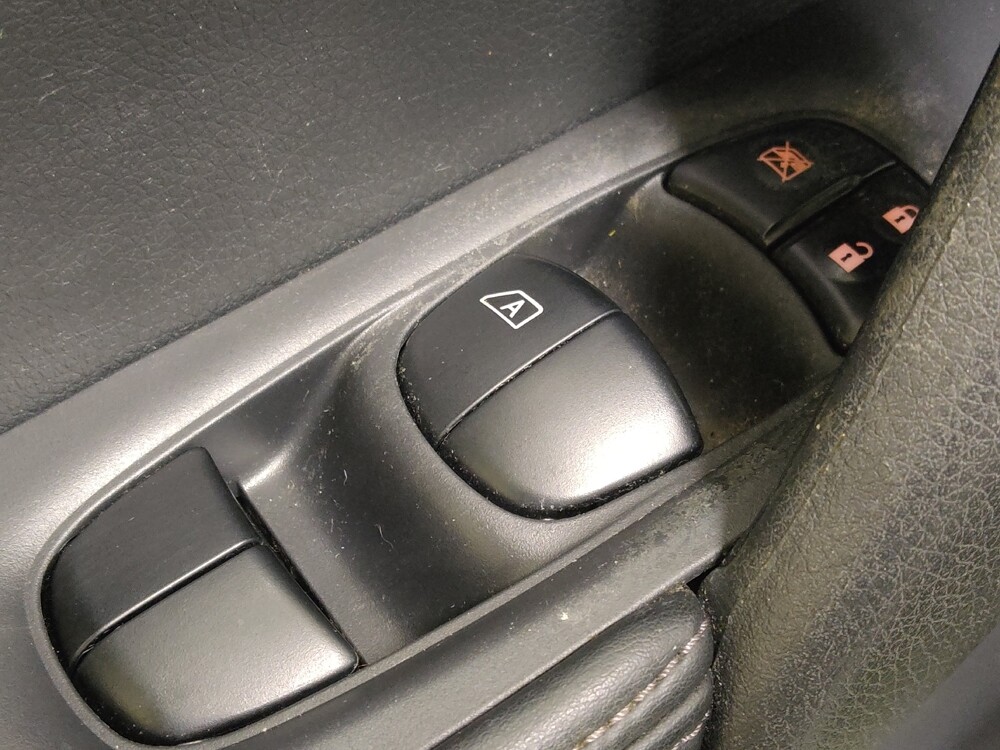 2017 Nissan Rogue in Greenville, SC 29607 - 18088567 27