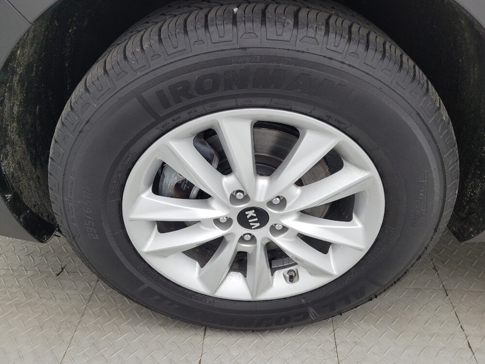 2019 Kia Sorento in Raleigh, NC 27604 - 18088568 31