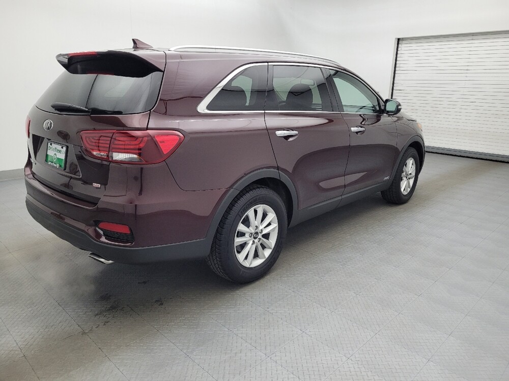 2019 Kia Sorento in Raleigh, NC 27604 - 18088568 10