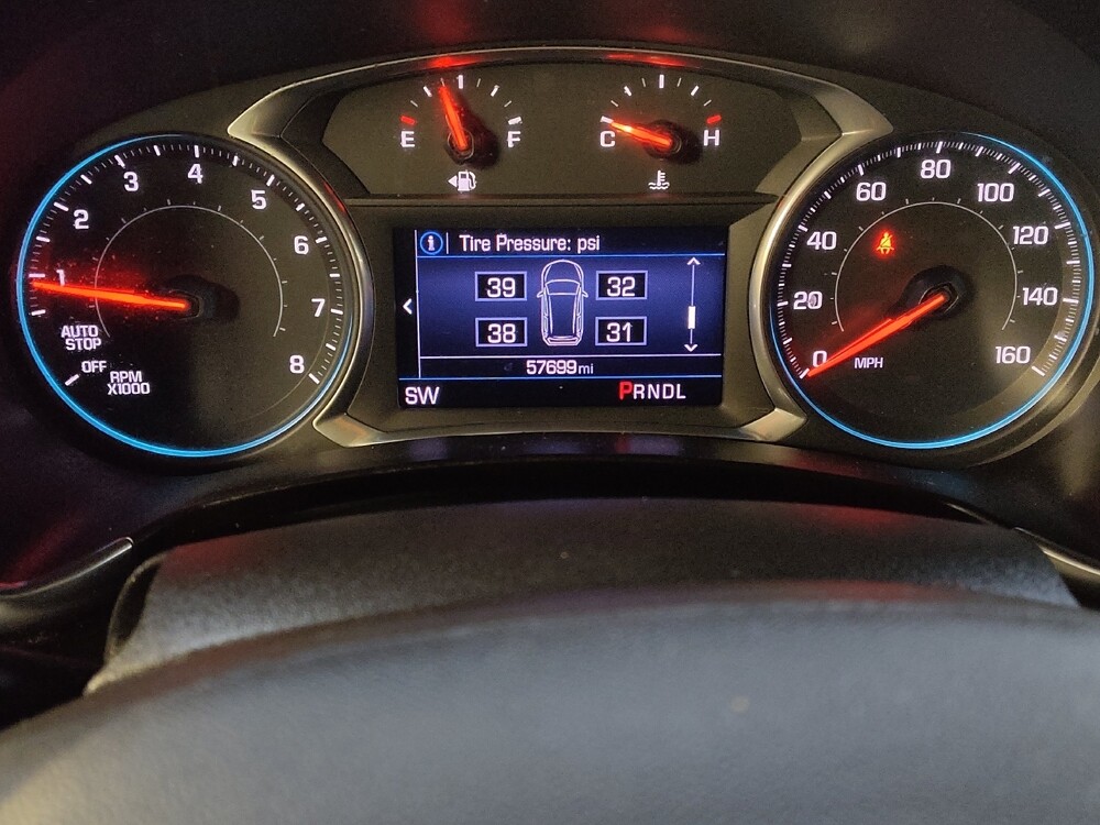 2019 Chevrolet Equinox in Wilmington, NC 28405 - 18088570 23