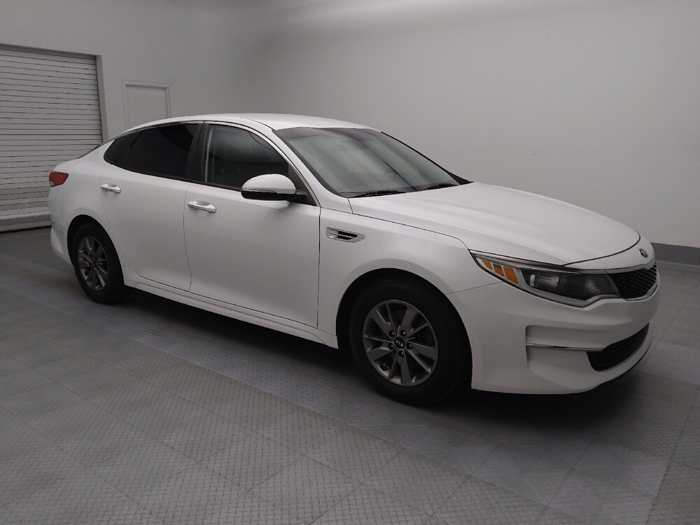 2016 Kia Optima in Wichita, KS 67207 - 18088575 11