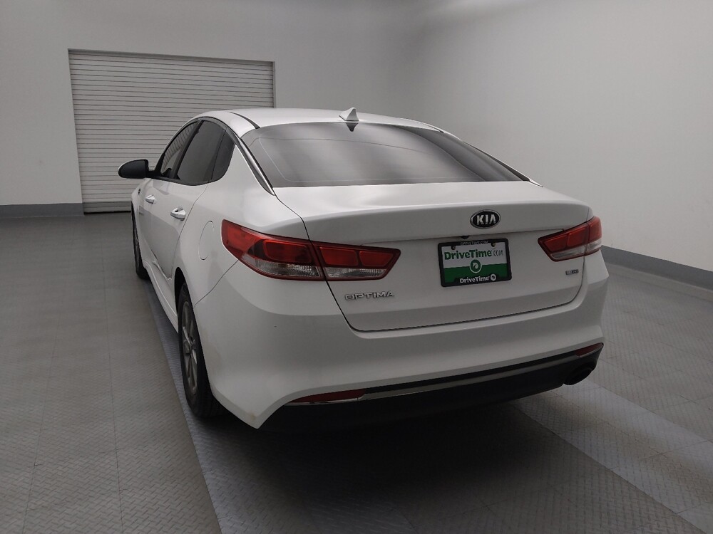 2016 Kia Optima in Wichita, KS 67207 - 18088575 6