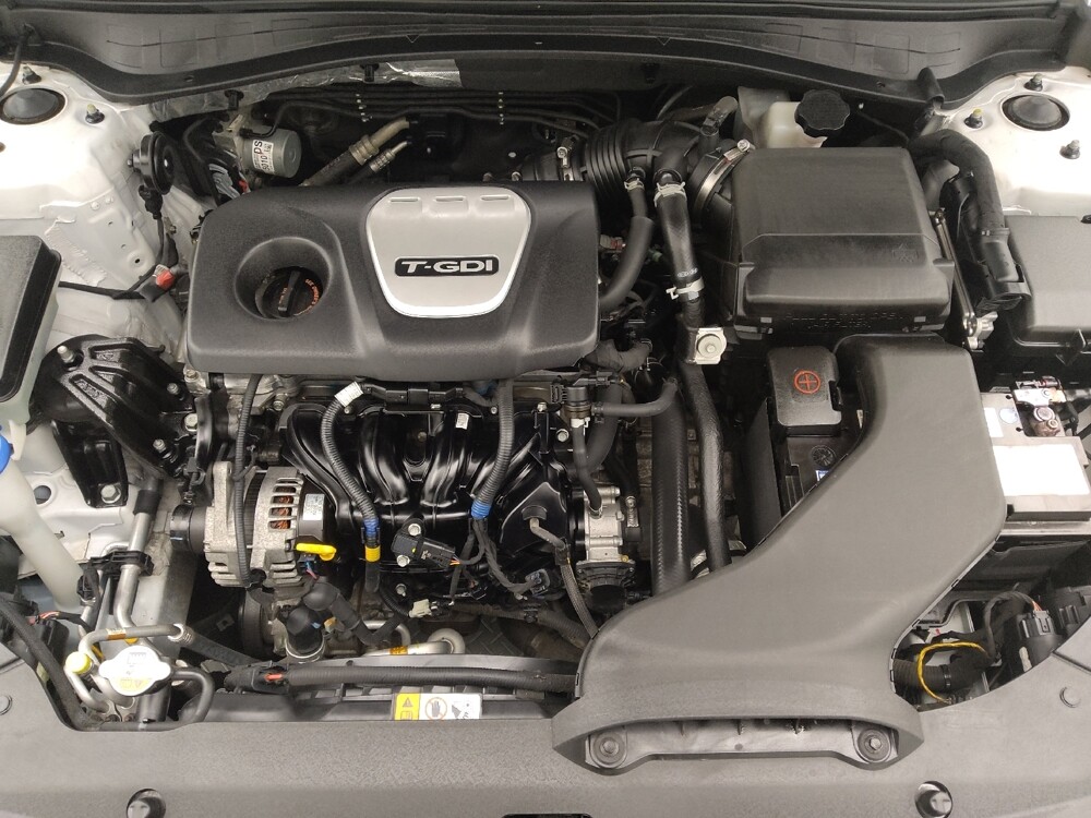 2016 Kia Optima in Wichita, KS 67207 - 18088575 30