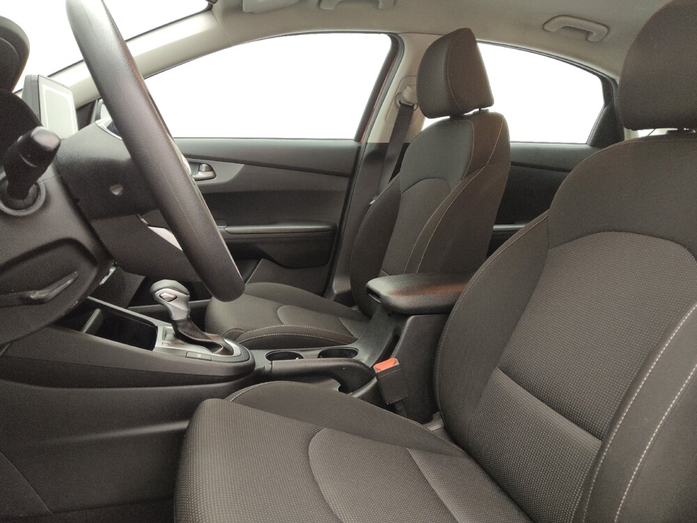 2020 Kia Forte in Wichita, KS 67207 - 18088576 17