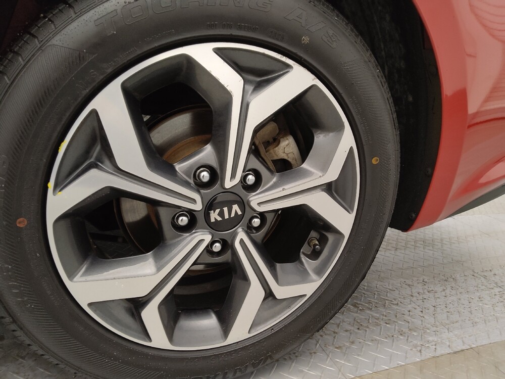 2020 Kia Forte in Wichita, KS 67207 - 18088576 31
