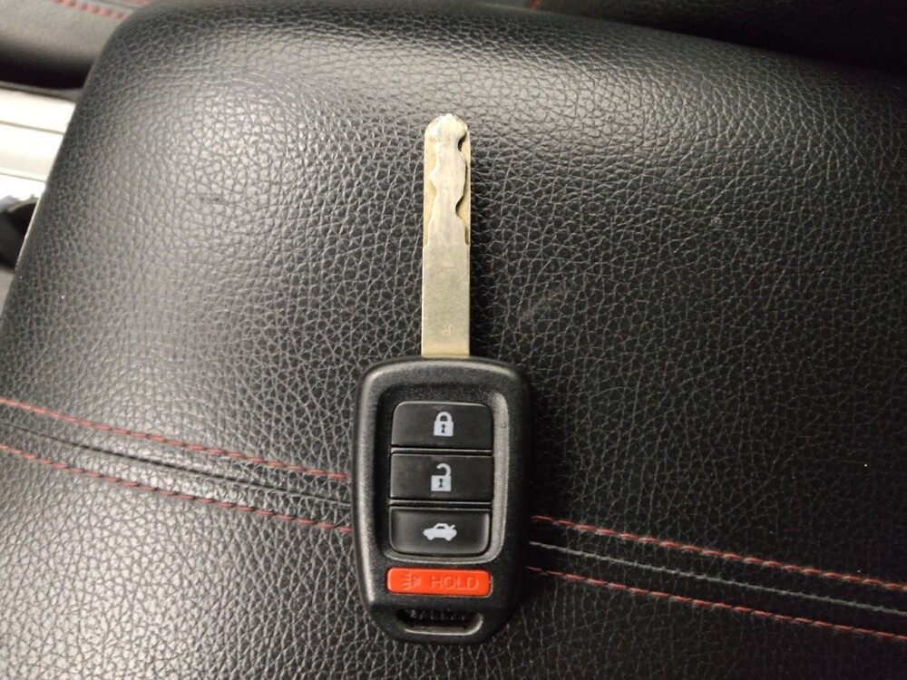 2017 Honda Accord in Wichita, KS 67207 - 18088577 32