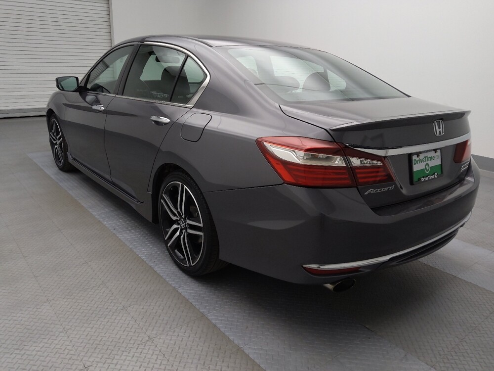 2017 Honda Accord in Wichita, KS 67207 - 18088577 5