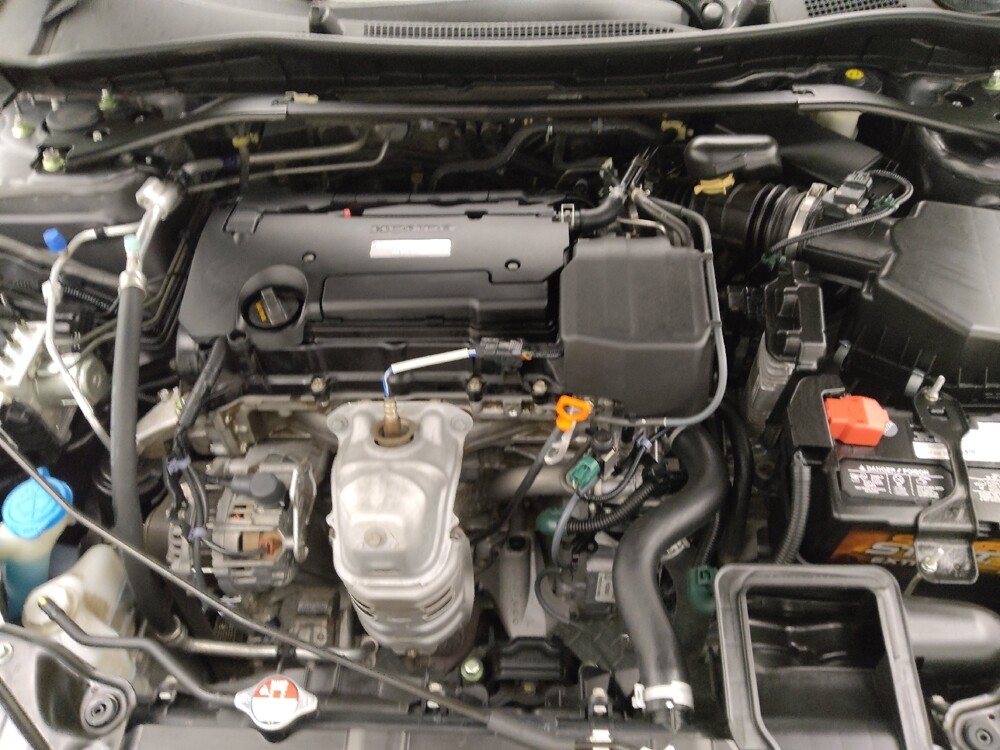 2017 Honda Accord in Wichita, KS 67207 - 18088577 30