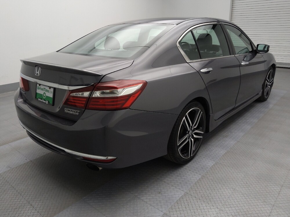 2017 Honda Accord in Wichita, KS 67207 - 18088577 9